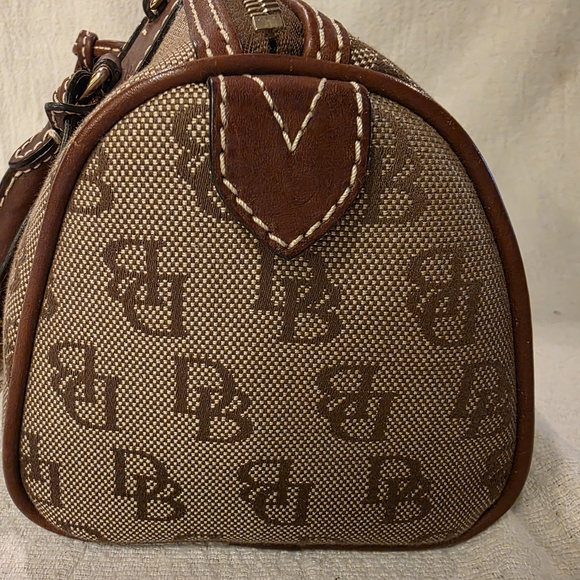 Dooney & Bourke Mini Domed Tassel Satchel HP261 WA-1975 Patch-ginghsm Lining - Picture 4 of 14